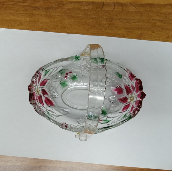 Vintage Mikasa Poinsettia Crystal Basket - Picture 3 of 10